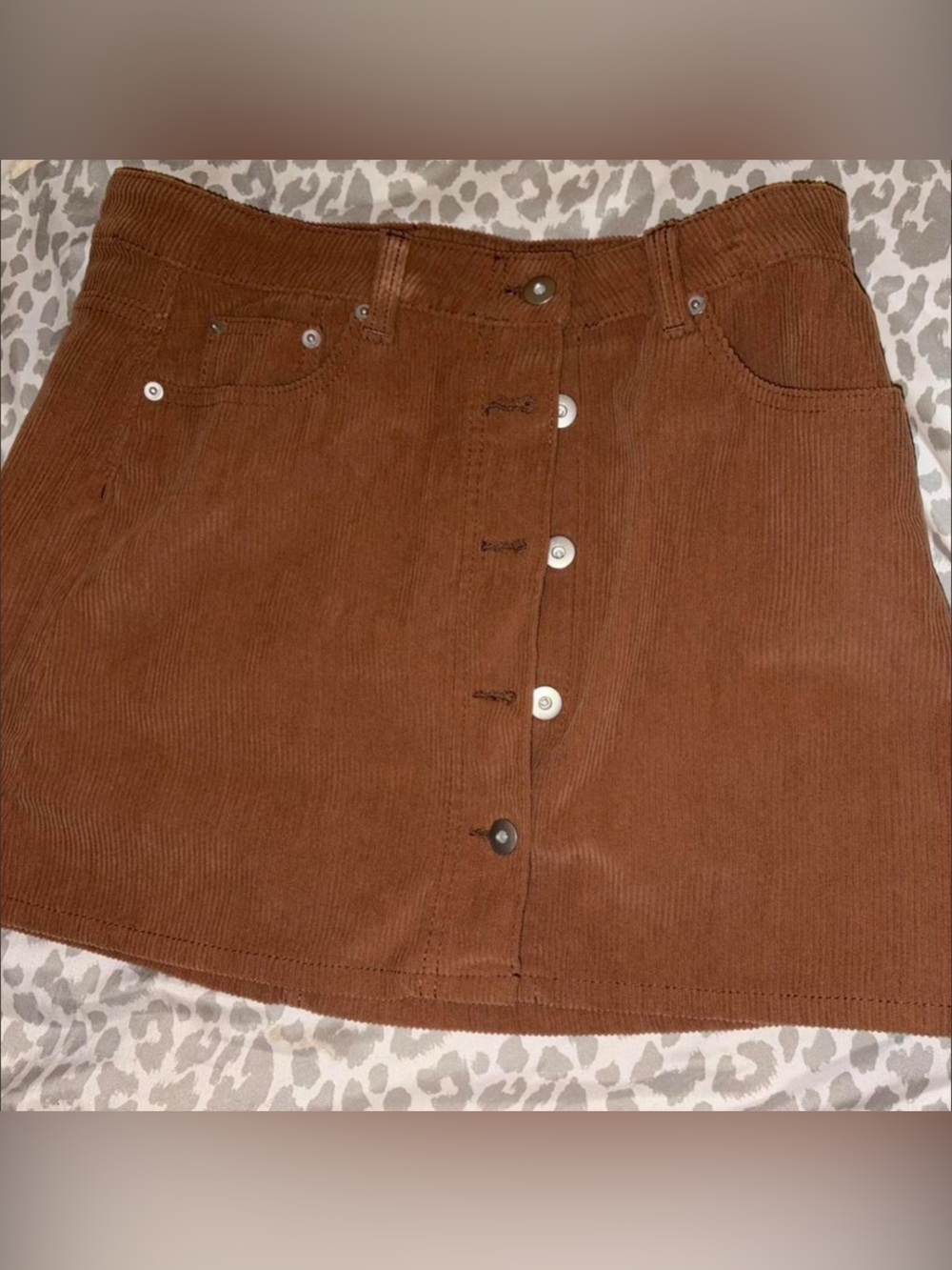 No Boundaries women Corduroy Button-Front skirt in Brown